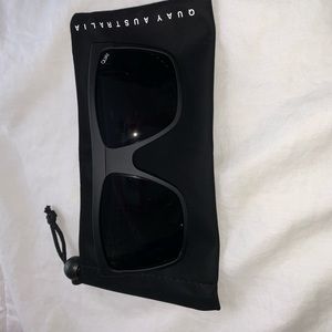 QUAY Barnum Sunglasses